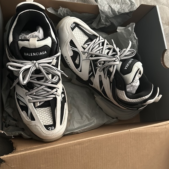 black and white balenciagas track sole white black - Picture 4 of 5